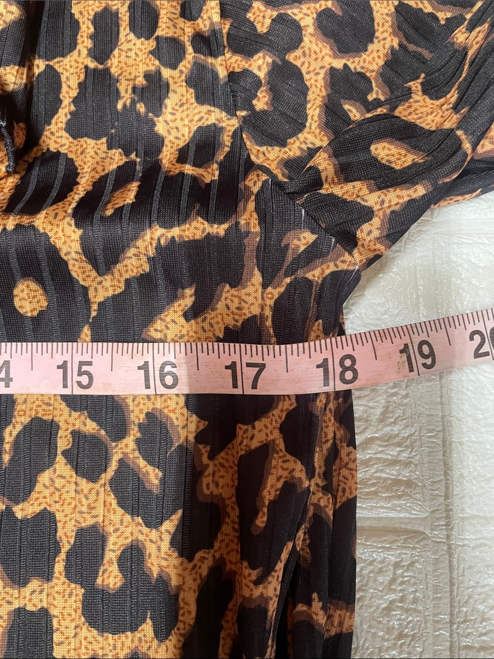 PrettyLittleThing Leopard Print Mini Dress Ribbed Mock Neck Long Sleeve Brown 10 - Picture 5 of 9